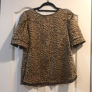 NWT Silky Puff Sleeve Leopard Top